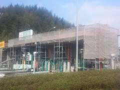 熊本県人吉一側足場